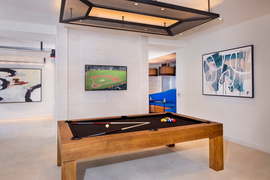 Gallery Scout on the Circle