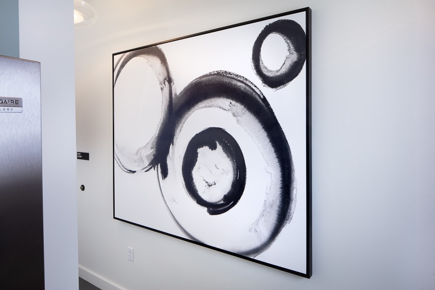 contemporary wall art at scout luxury fairfax apartments